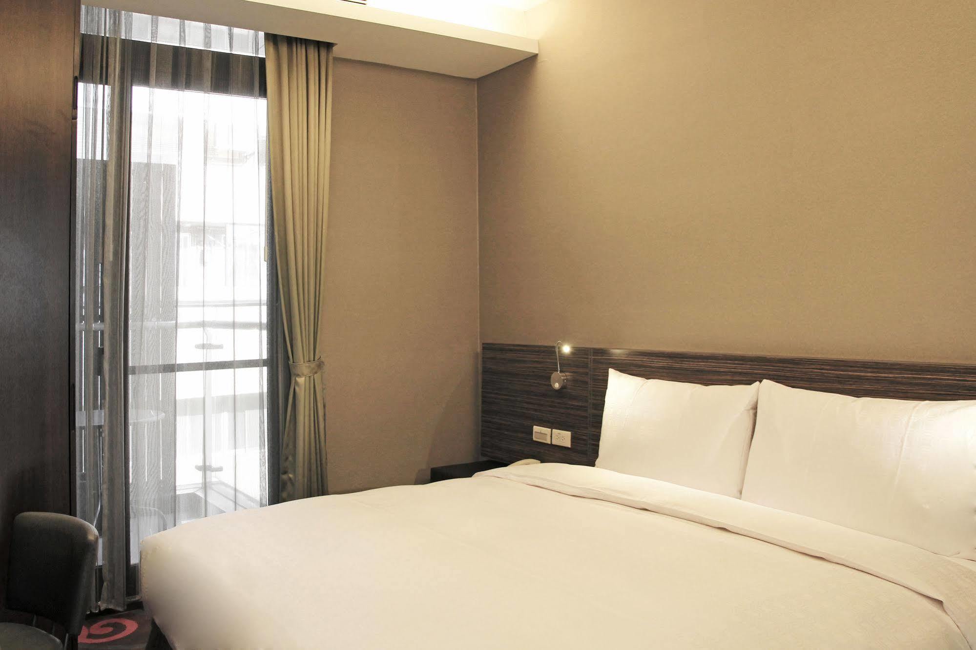 Capital Hotel Songshan Тайбей Екстер'єр фото