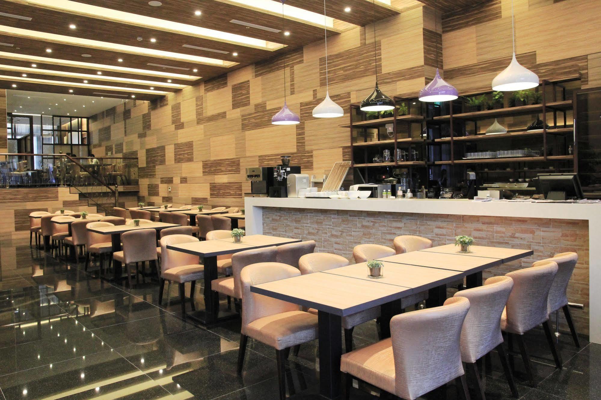 Capital Hotel Songshan Тайбей Екстер'єр фото